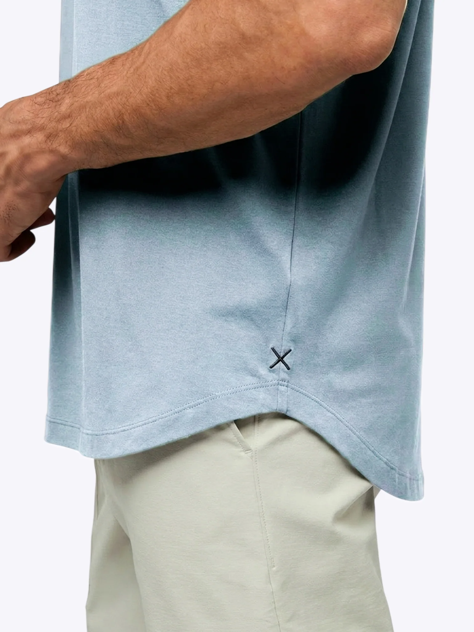 AO Curve-Hem Tee | Sky Signature-fit PYCA Pro® - Image 5