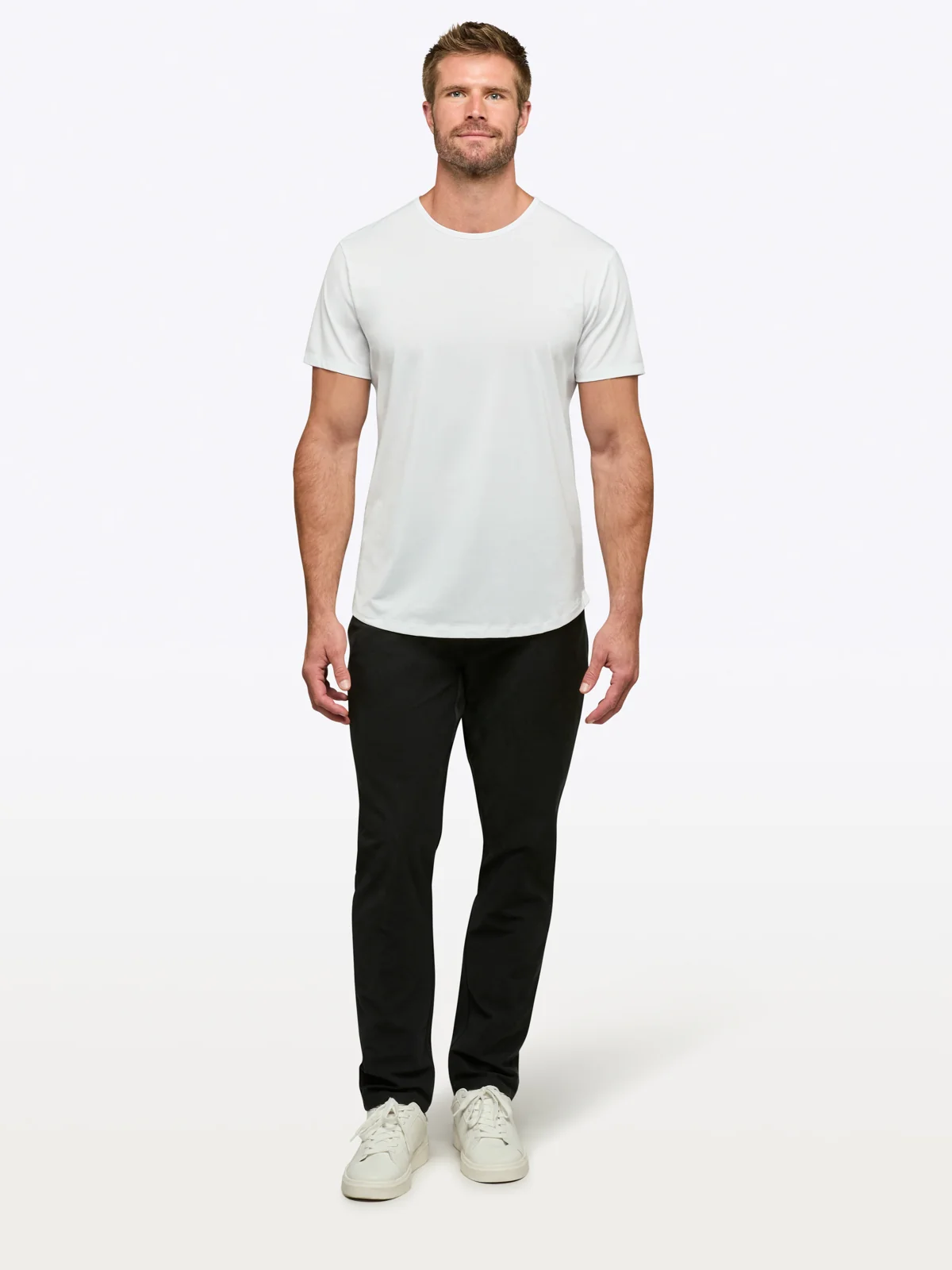 AO Curve-Hem Tee | White Signature-fit PYCA Pro® - Image 4